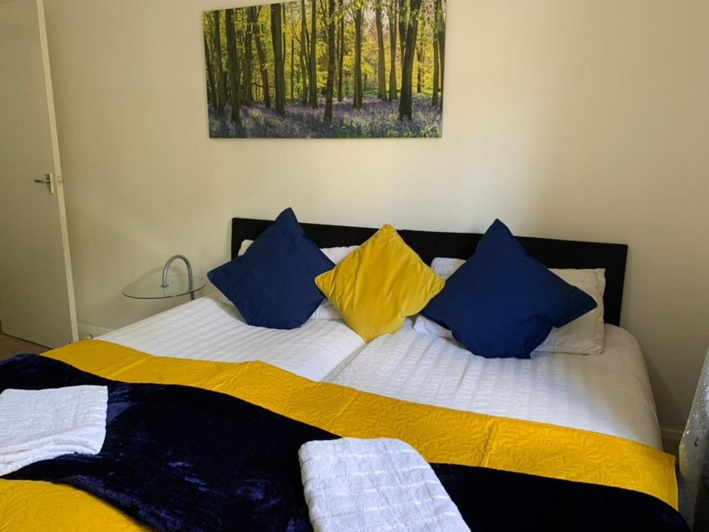 2 Bedrooms Modern Central London Apartment, Full Kitchen, 5 Minutes Tube Station Exterior foto