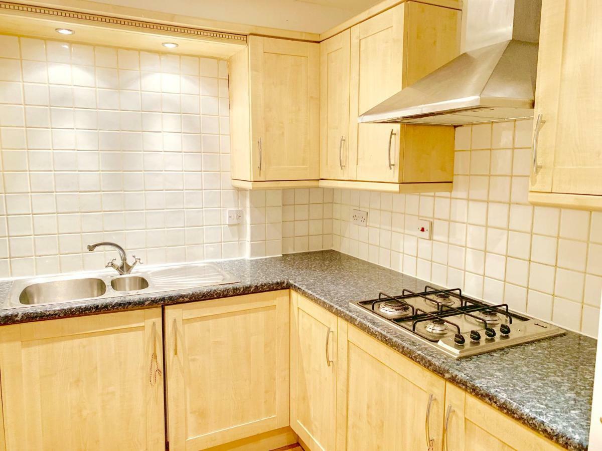 2 Bedrooms Modern Central London Apartment, Full Kitchen, 5 Minutes Tube Station Exterior foto